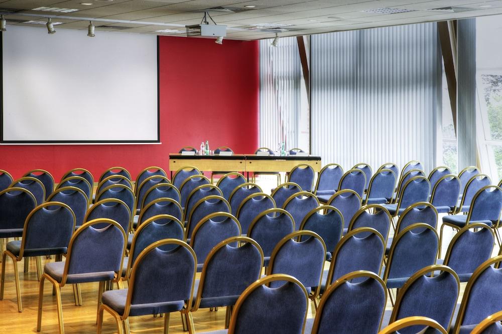 Mercure Besancon Parc Micaud - Hotel & Bar Luaran gambar