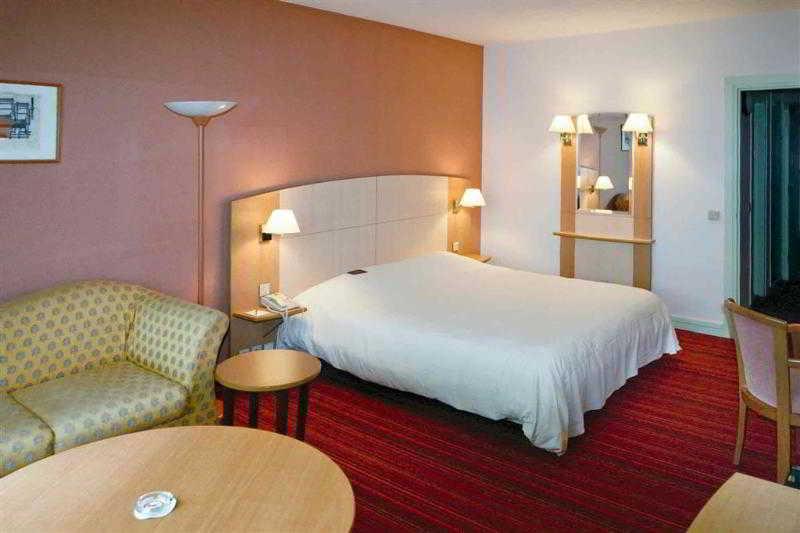 Mercure Besancon Parc Micaud - Hotel & Bar Luaran gambar